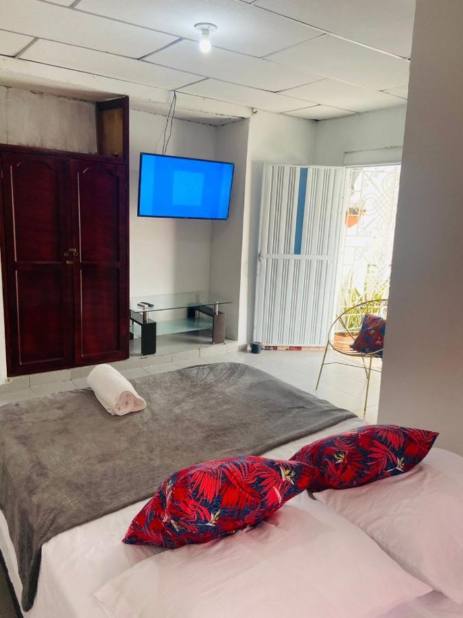 فندق Urbanizacion Buenavista - Av Crisanto Luque Cartagena المظهر الخارجي الصورة